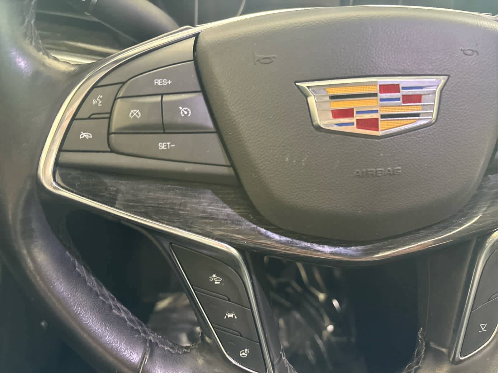 Used 2020 Cadillac XT5 Premium Luxury AWD/4WD image 20