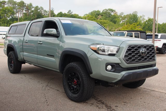Used 2022 Toyota Tacoma TRD Off-Road w/ Technology Package AWD/4WD image 1