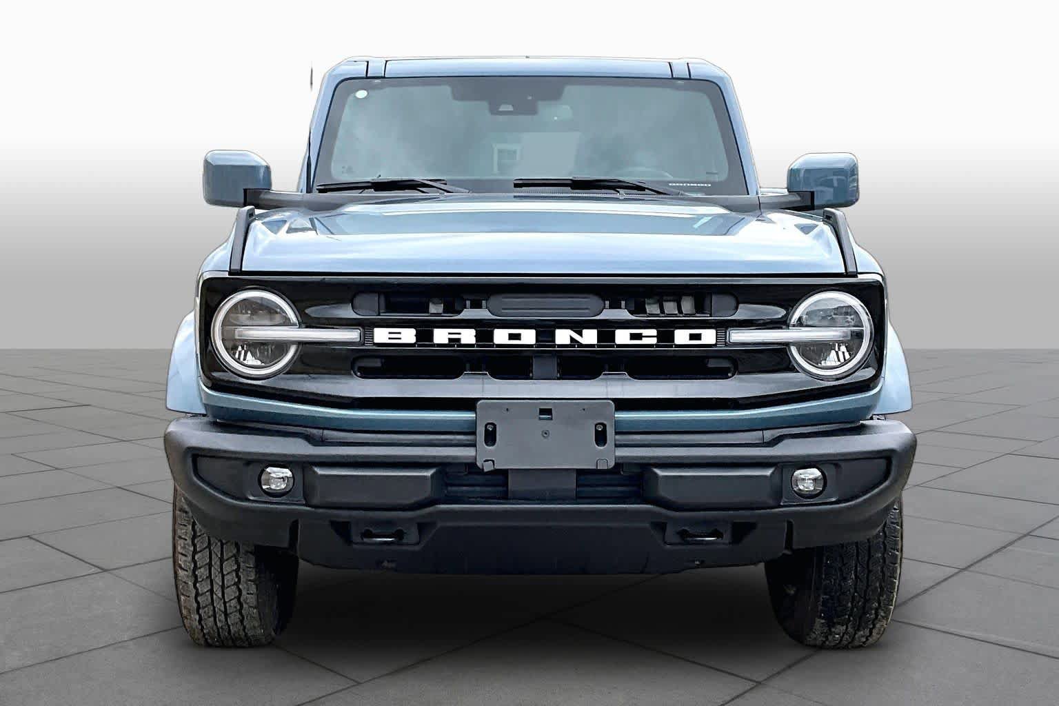 Certified 2025 Ford Bronco Outer Banks AWD/4WD image 4