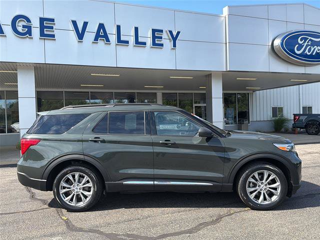 Certified 2022 Ford Explorer XLT w/ Equipment Group 202A AWD/4WD image 8
