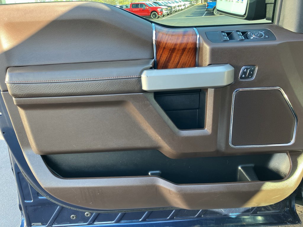 Certified 2019 Ford F150 King Ranch w/ Equipment Group 601A Luxury image 15