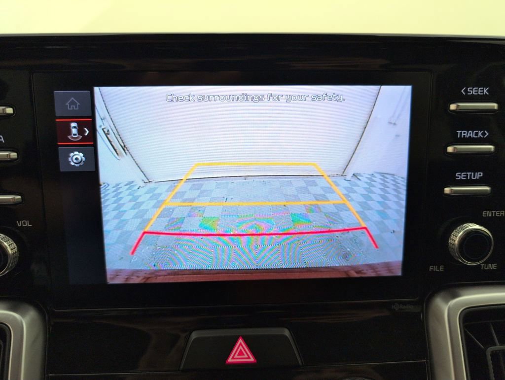 Used 2023 Kia Sorento LX image 31