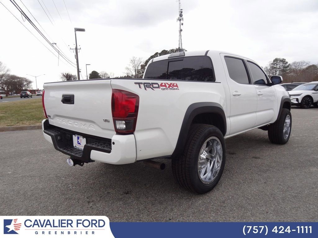 Used 2018 Toyota Tacoma TRD Off-Road image 5