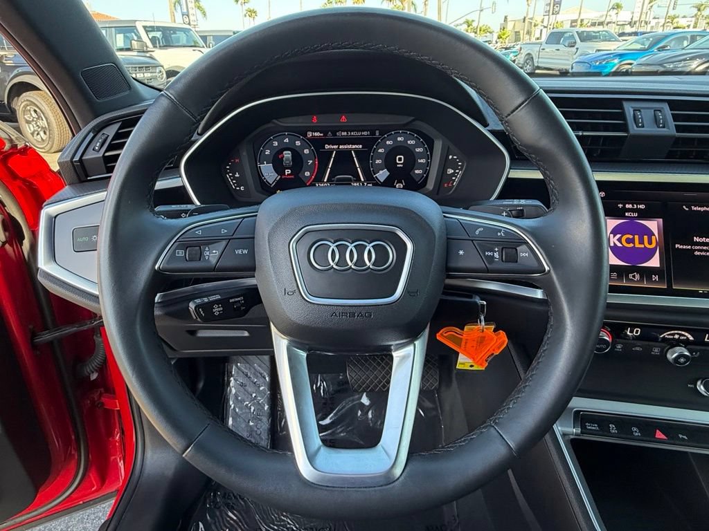 Used 2025 Audi Q3 2.0T Premium AWD/4WD image 21
