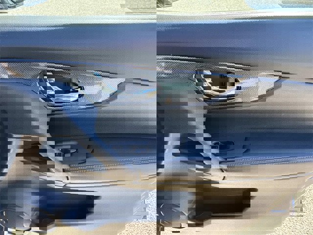 Used 2016 Nissan Rogue SL w/ SL Premium Package image 23