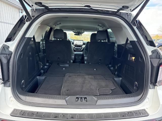 Certified 2025 Ford Explorer Active w/ Active Comfort Package image 28