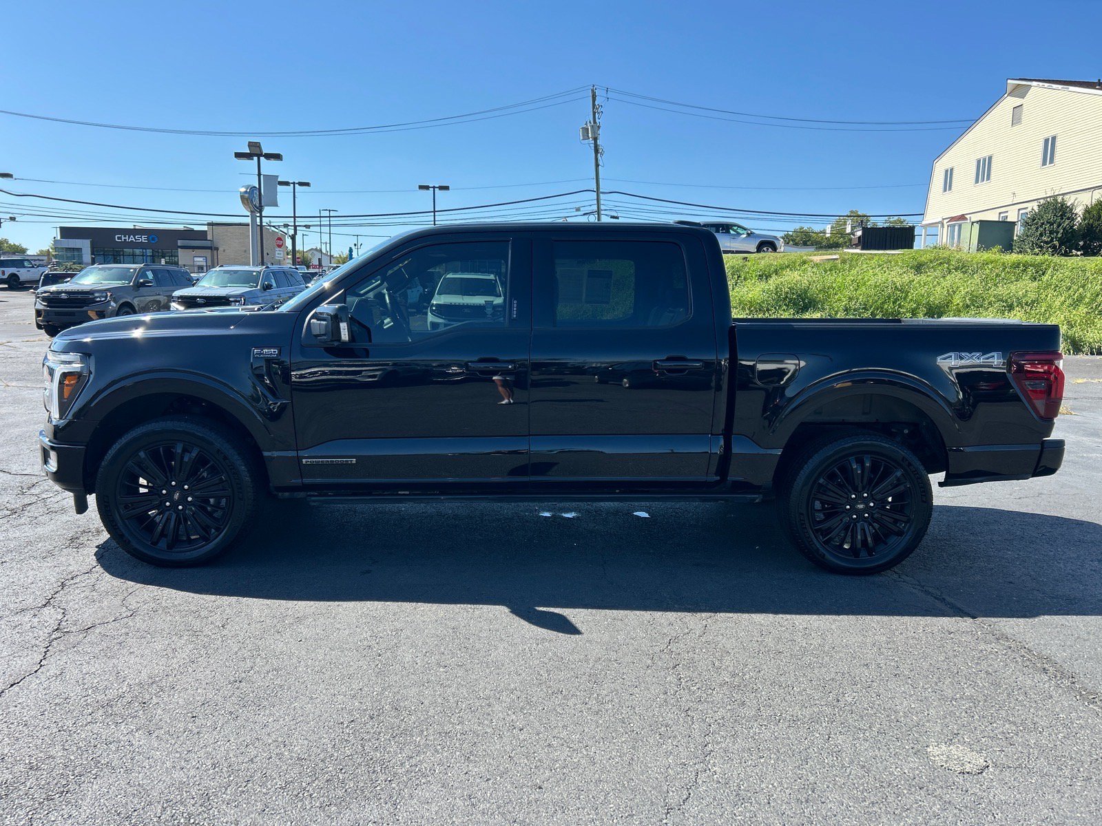 Certified 2024 Ford F150 Platinum w/ Equipment Group 702A High AWD/4WD image 5