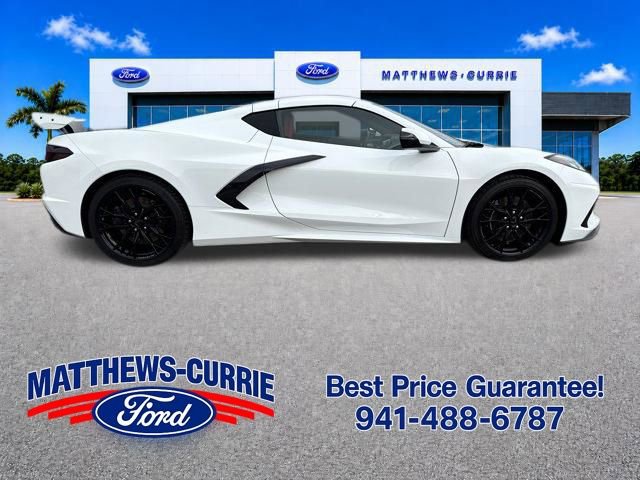 Used 2024 Chevrolet Corvette Stingray Coupe w/ Z51 Performance Package RWD image 3