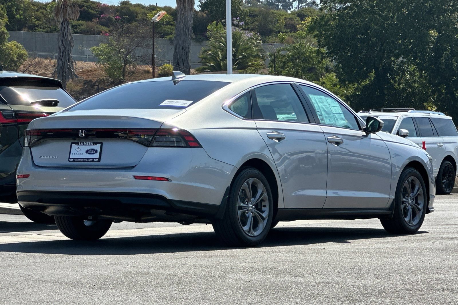 Used 2024 Honda Accord EX image 3