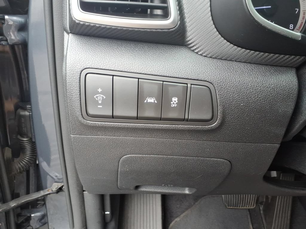 Used 2020 Hyundai Tucson SE FWD image 19