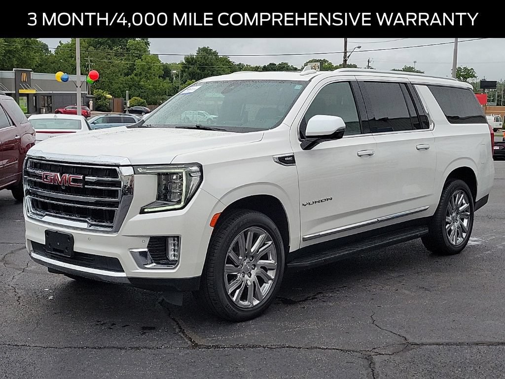 Used 2021 GMC Yukon XL SLT w/ SLT Luxury Plus Package AWD/4WD image 3