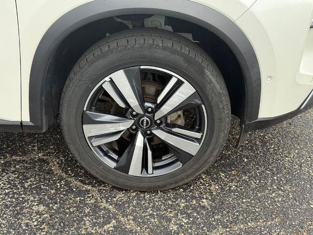 Used 2023 Nissan Rogue SL w/ SL Premium Package AWD/4WD image 37