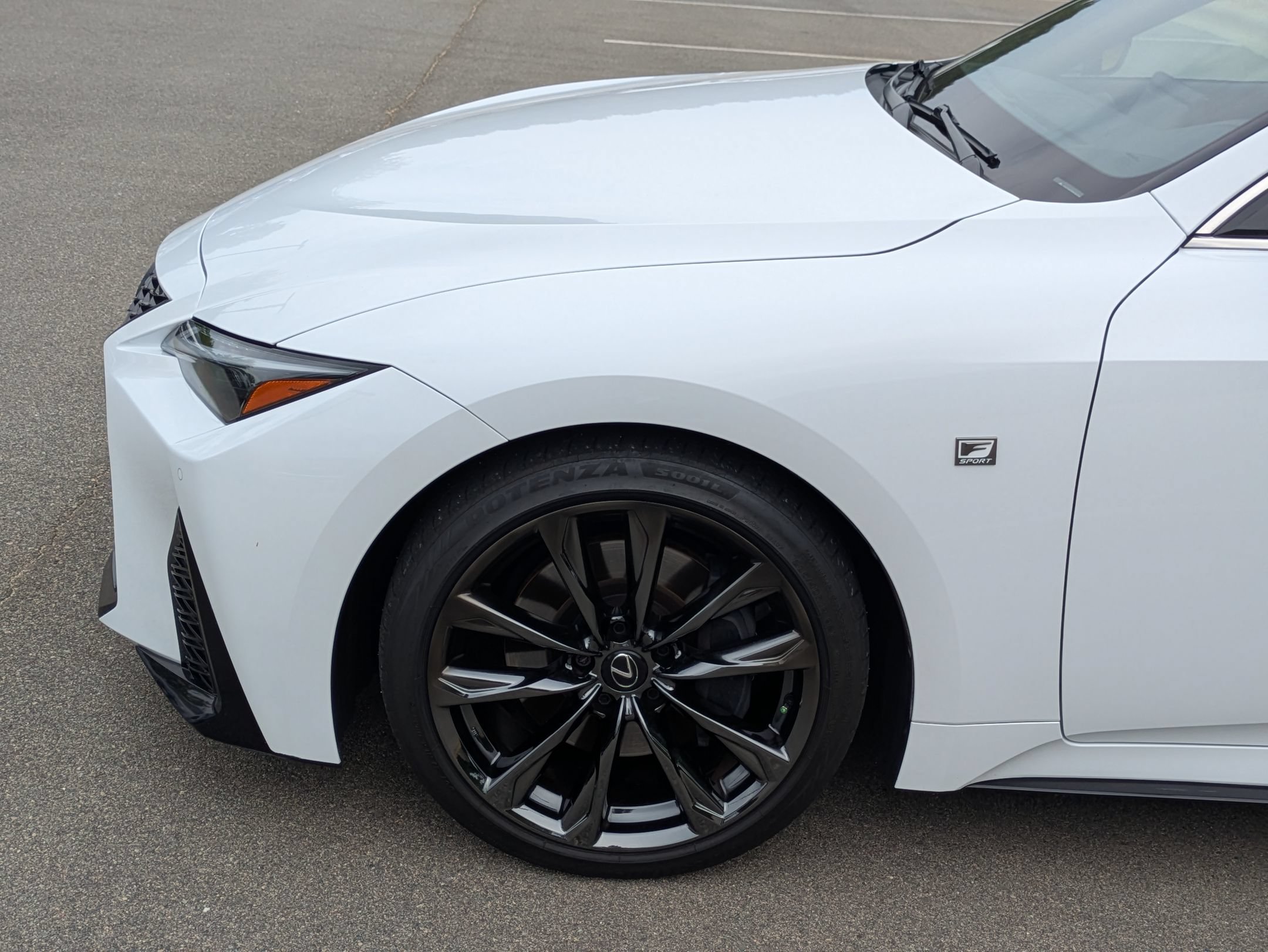 Used 2023 Lexus IS 350 F Sport RWD image 11