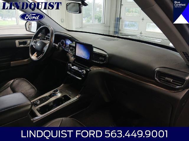 Certified 2021 Ford Explorer Limited w/ Equipment Group 301A AWD/4WD image 17