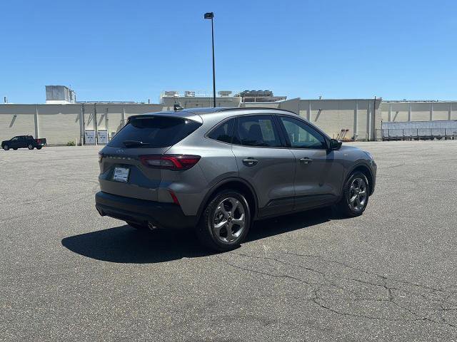 Certified 2025 Ford Escape ST-Line w/ Equipment Group 301A image 5