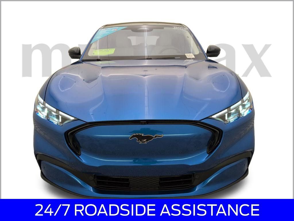 Certified 2025 Ford Mustang Mach-E Premium image 8