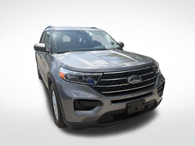 Certified 2023 Ford Explorer XLT RWD image 2