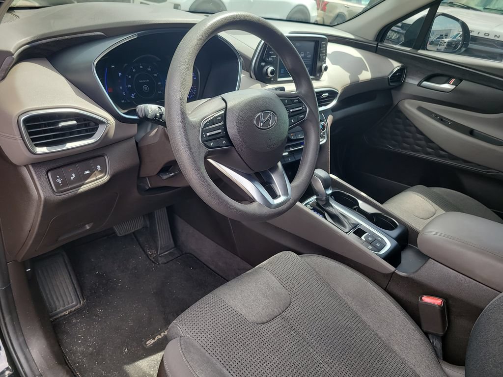 Used 2019 Hyundai Santa Fe SEL FWD image 16