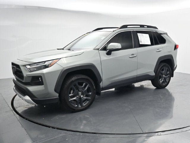Used 2022 Toyota RAV4 Adventure w/ Convenience Package AWD/4WD image 4