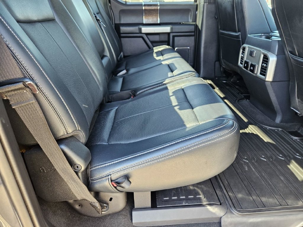 Certified 2022 Ford F450 Lariat w/ Lariat Ultimate Package AWD/4WD image 16