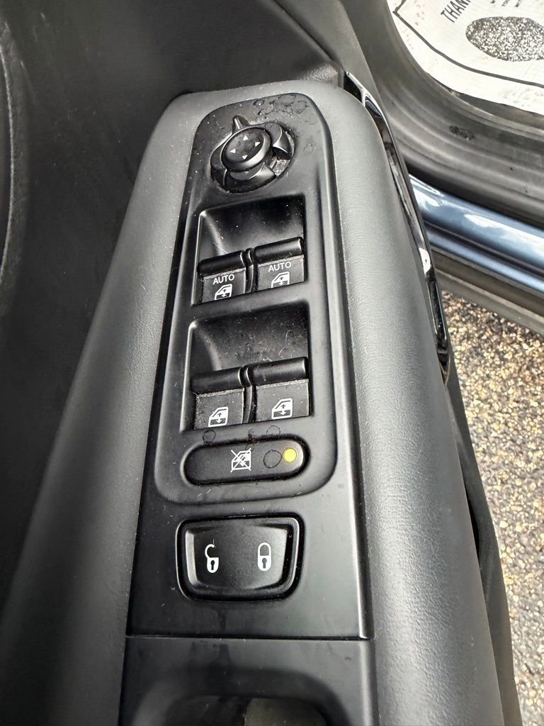 Used 2022 Jeep Renegade Altitude w/ Convenience Group image 17