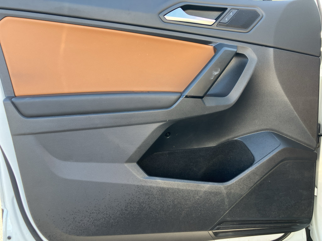 Used 2019 Volkswagen Tiguan SE AWD/4WD image 13
