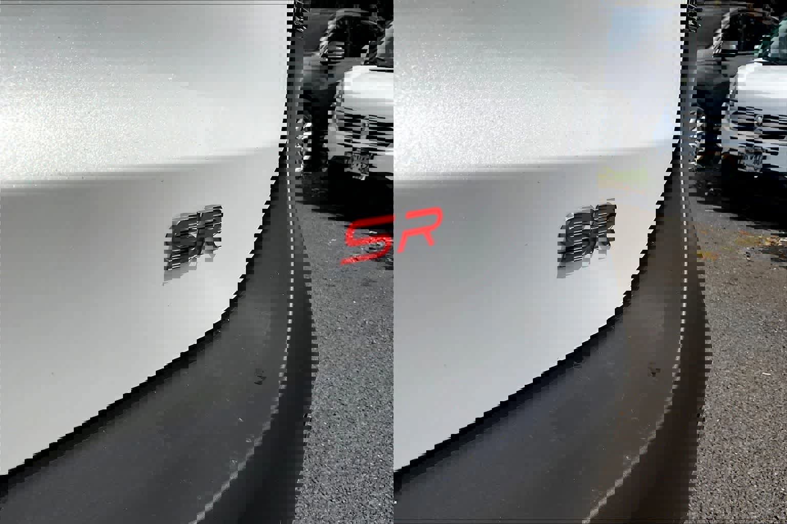 Used 2025 Nissan Kicks SR image 9