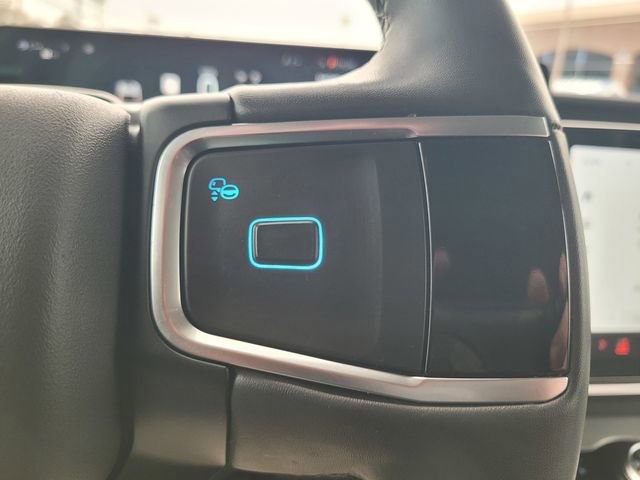 Certified 2025 Ford Expedition Active image 26