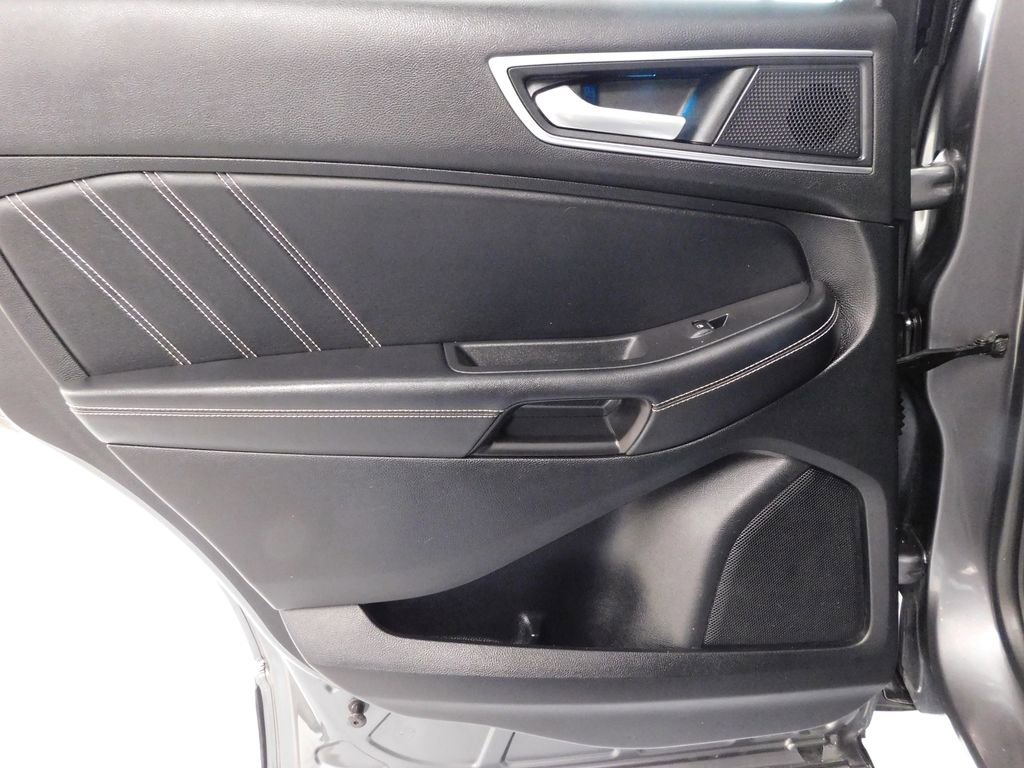 Certified 2022 Ford Edge ST w/ Equipment Group 401A AWD/4WD image 42
