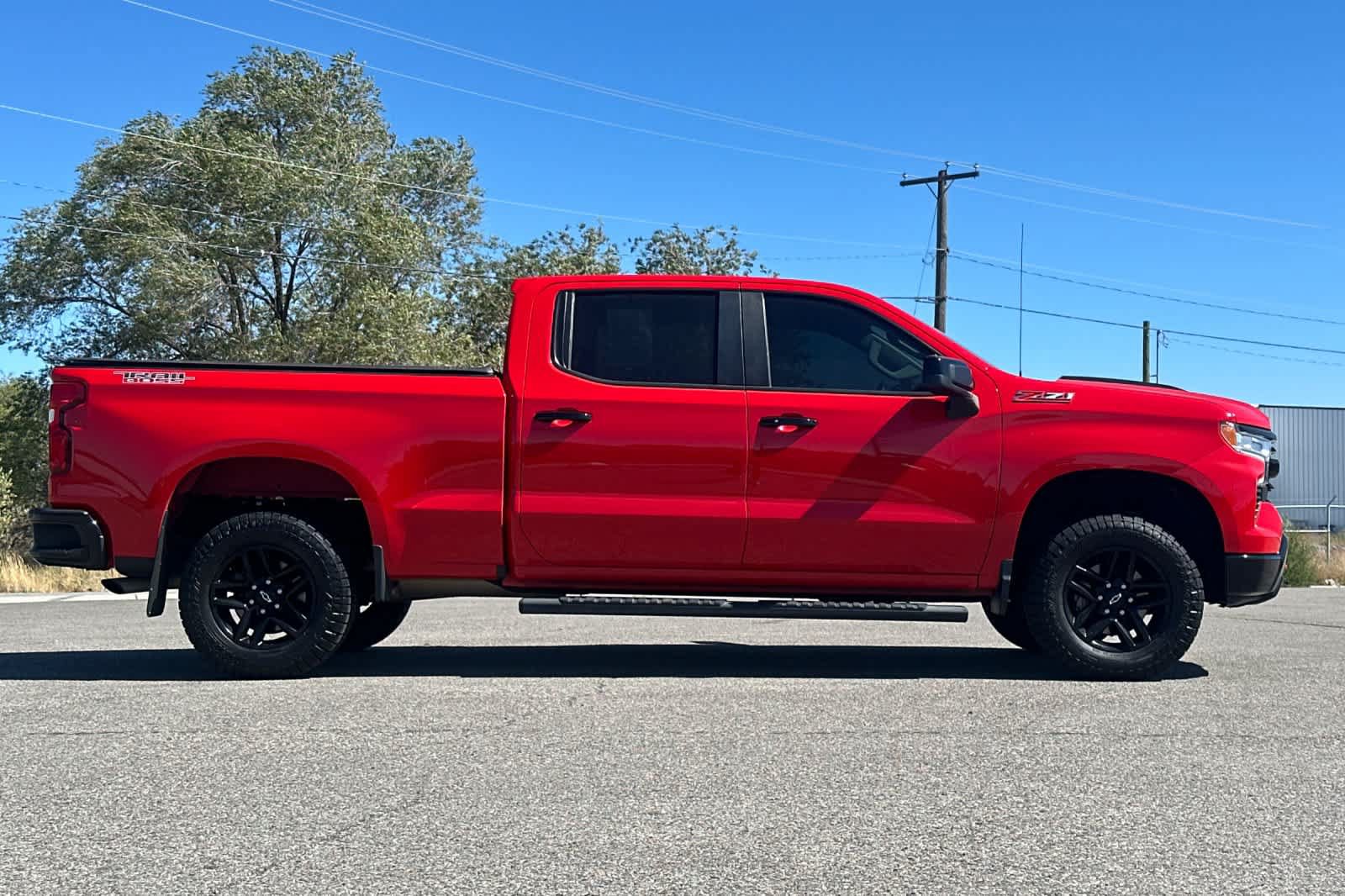 Used 2022 Chevrolet Silverado 1500 LT Trail Boss AWD/4WD image 8