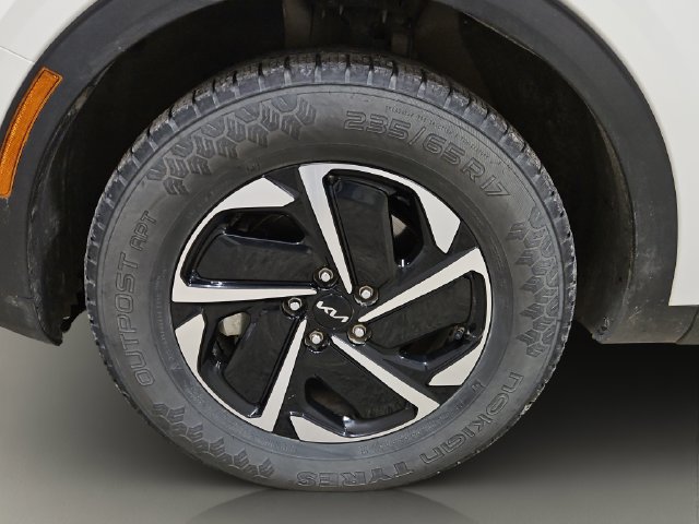 Used 2023 Kia Sportage LX AWD/4WD image 22
