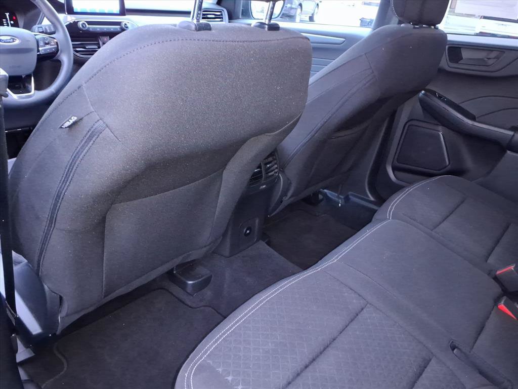 Certified 2024 Ford Escape Active AWD/4WD image 8