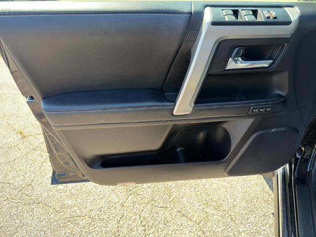 Used 2024 Toyota 4Runner Limited AWD/4WD image 9