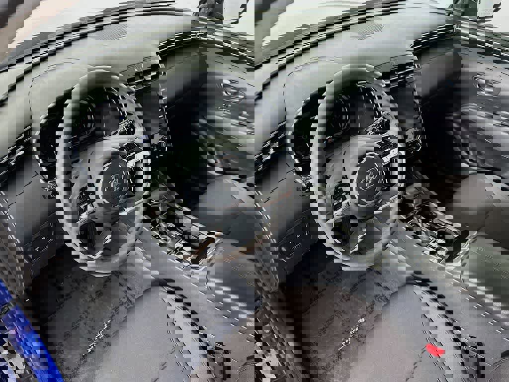 Used 2023 Hyundai Tucson SE image 9