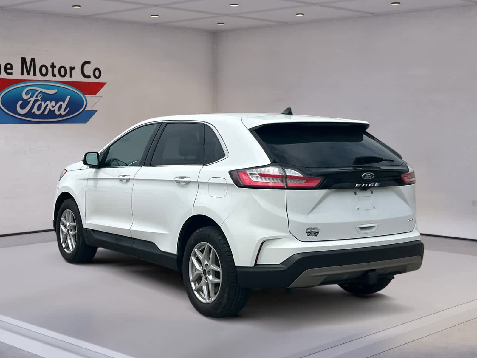Certified 2021 Ford Edge SEL w/ Convenience Package AWD/4WD image 7