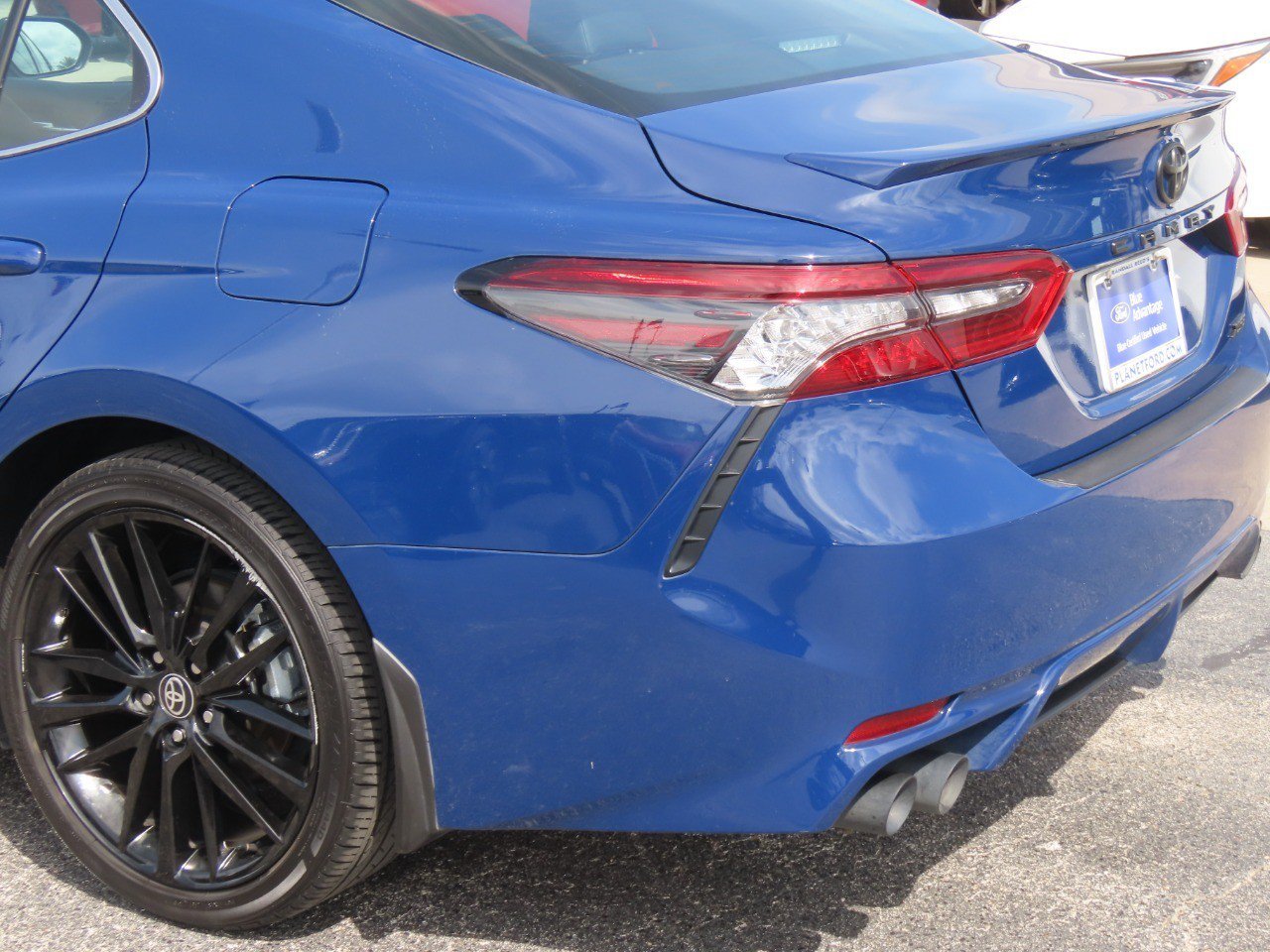 Used 2024 Toyota Camry XSE FWD image 12