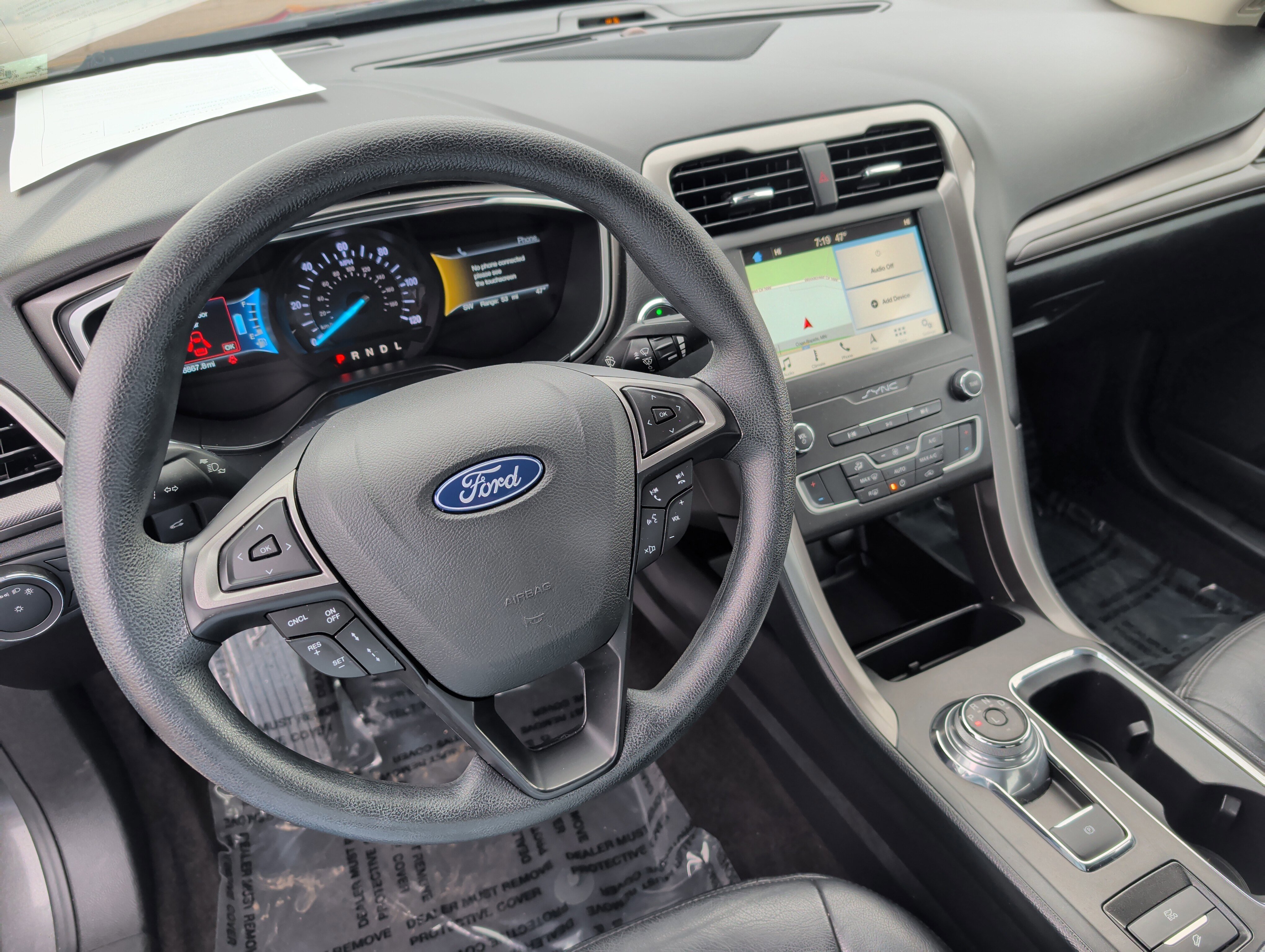 Certified 2019 Ford Fusion SE image 6