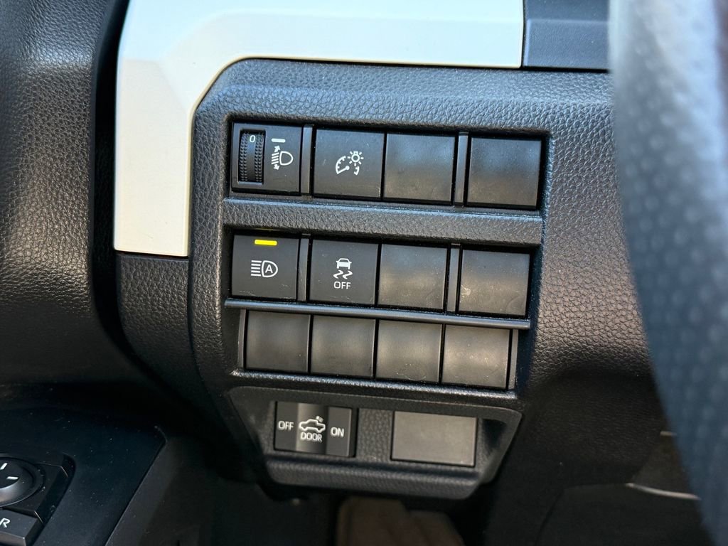 Used 2024 Toyota Tacoma TRD Sport AWD/4WD image 25