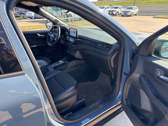 Certified 2023 Ford Escape ST-Line Select image 15