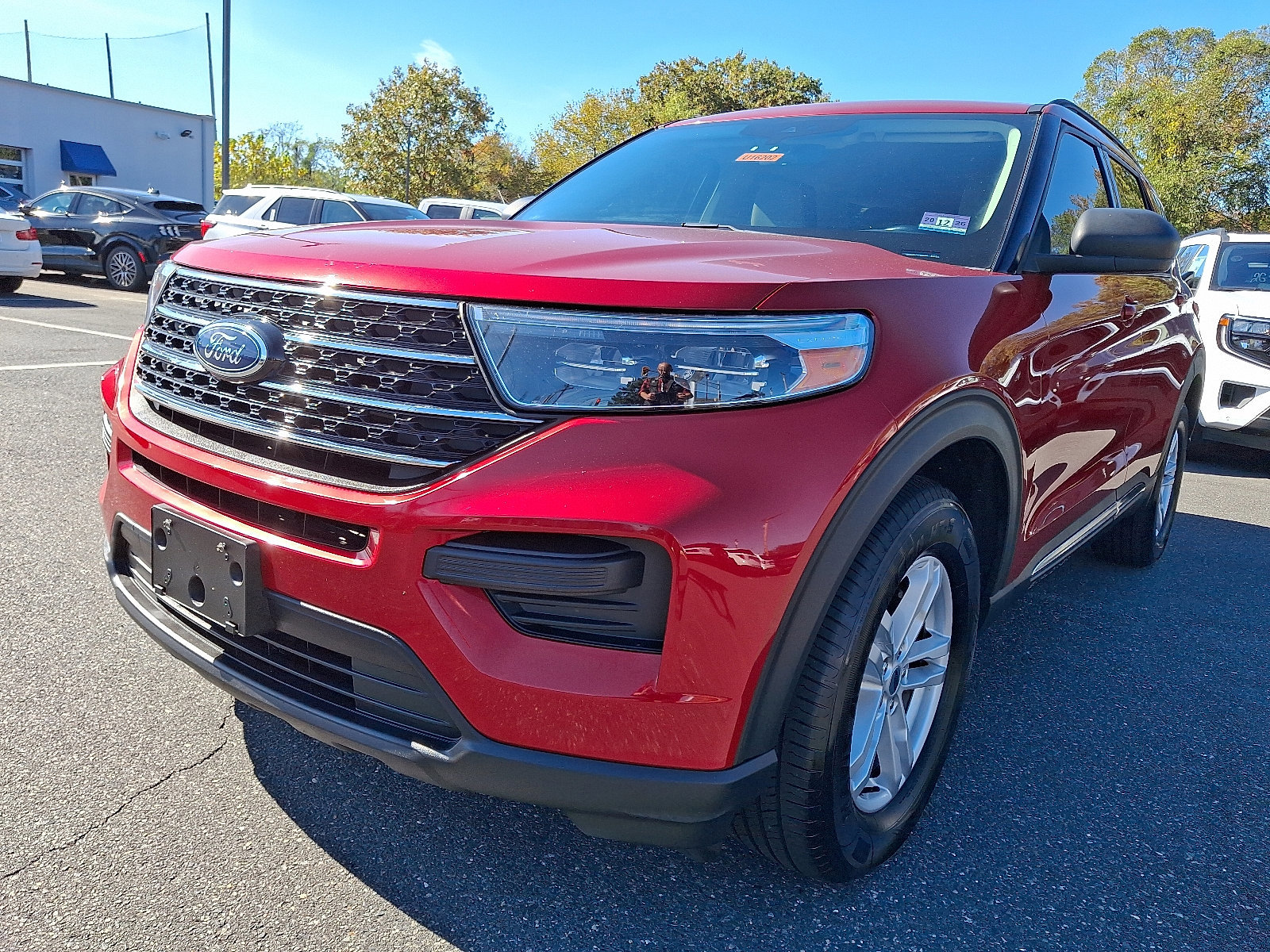 Certified 2020 Ford Explorer XLT w/ Comfort Package image 10