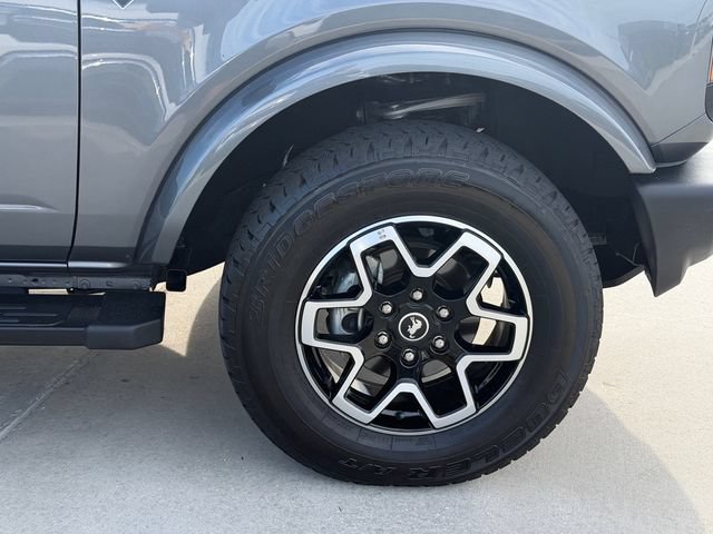 Certified 2024 Ford Bronco Outer Banks AWD/4WD image 9