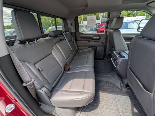 Used 2023 GMC Sierra 1500 SLT w/ SLT Premium Plus Package AWD/4WD image 17