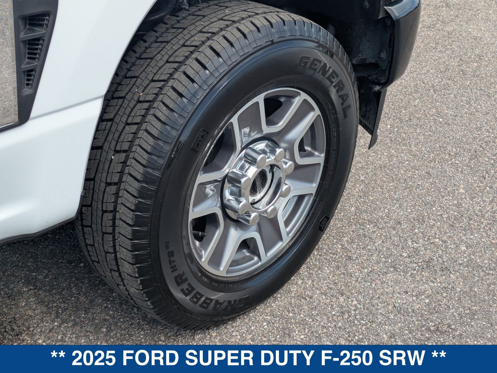 Certified 2025 Ford F250 XL AWD/4WD image 12
