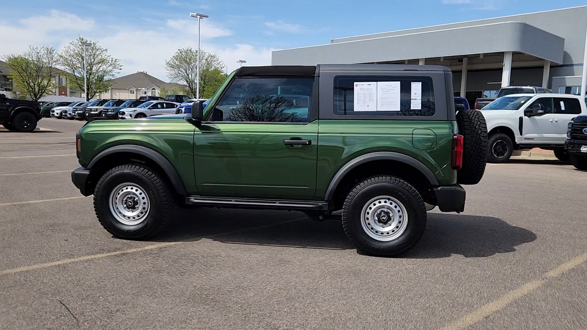 Certified 2025 Ford Bronco 2-Door AWD/4WD image 23