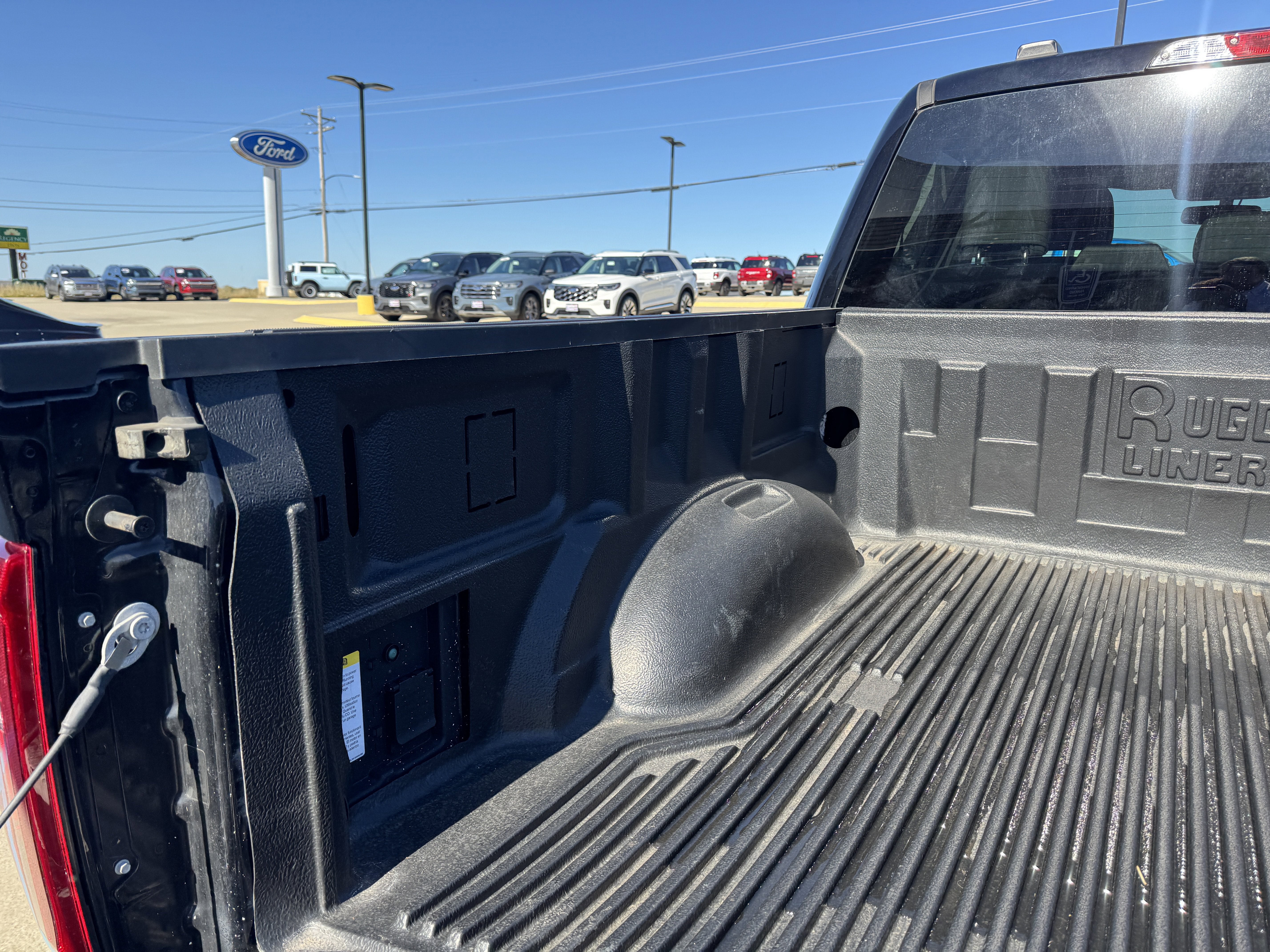 Certified 2024 Ford F150 XLT w/ Mobile Office Package image 40