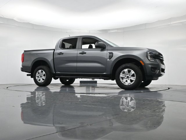 Certified 2025 Ford Ranger XL w/ Trailer Tow Package RWD image 34
