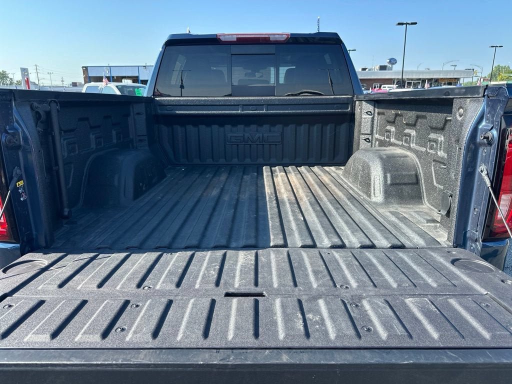 Used 2020 GMC Sierra 1500 SLT w/ SLT Premium Plus Package AWD/4WD image 21