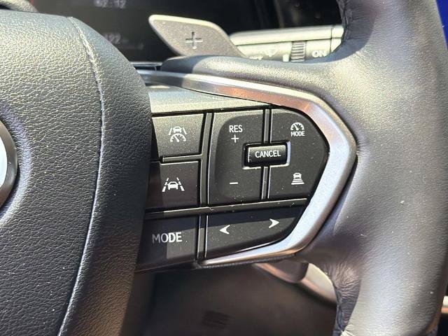 Used 2025 Lexus RX 350 Premium w/ Convenience Package FWD image 11