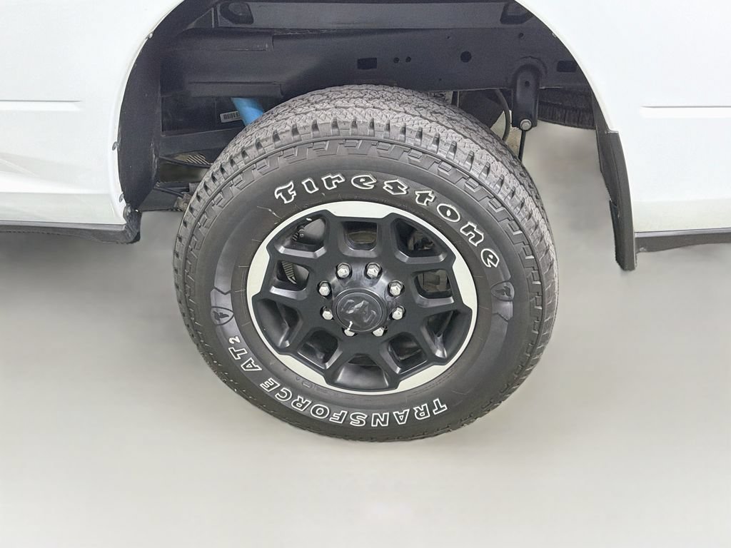 Used 2025 RAM 2500 Laramie AWD/4WD image 33