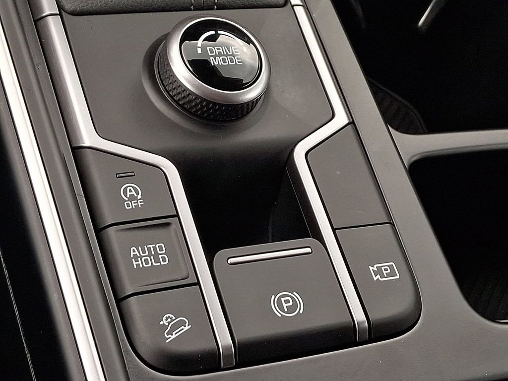 Used 2025 Kia Sorento LX FWD image 25